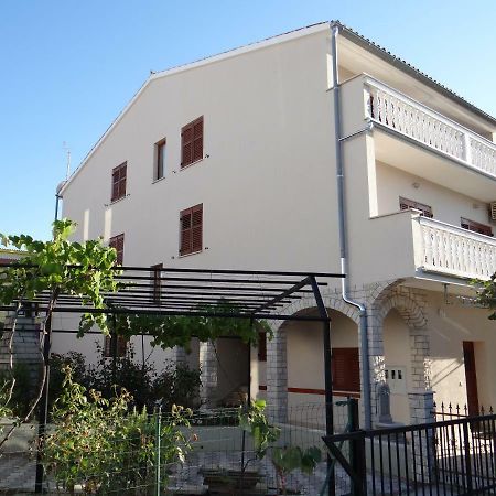 Apartment Mira Pula Exterior foto