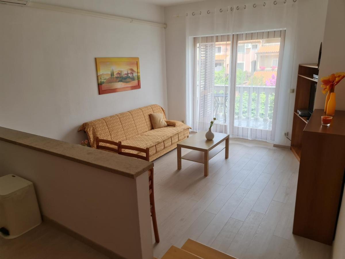 Apartment Mira Pula Exterior foto