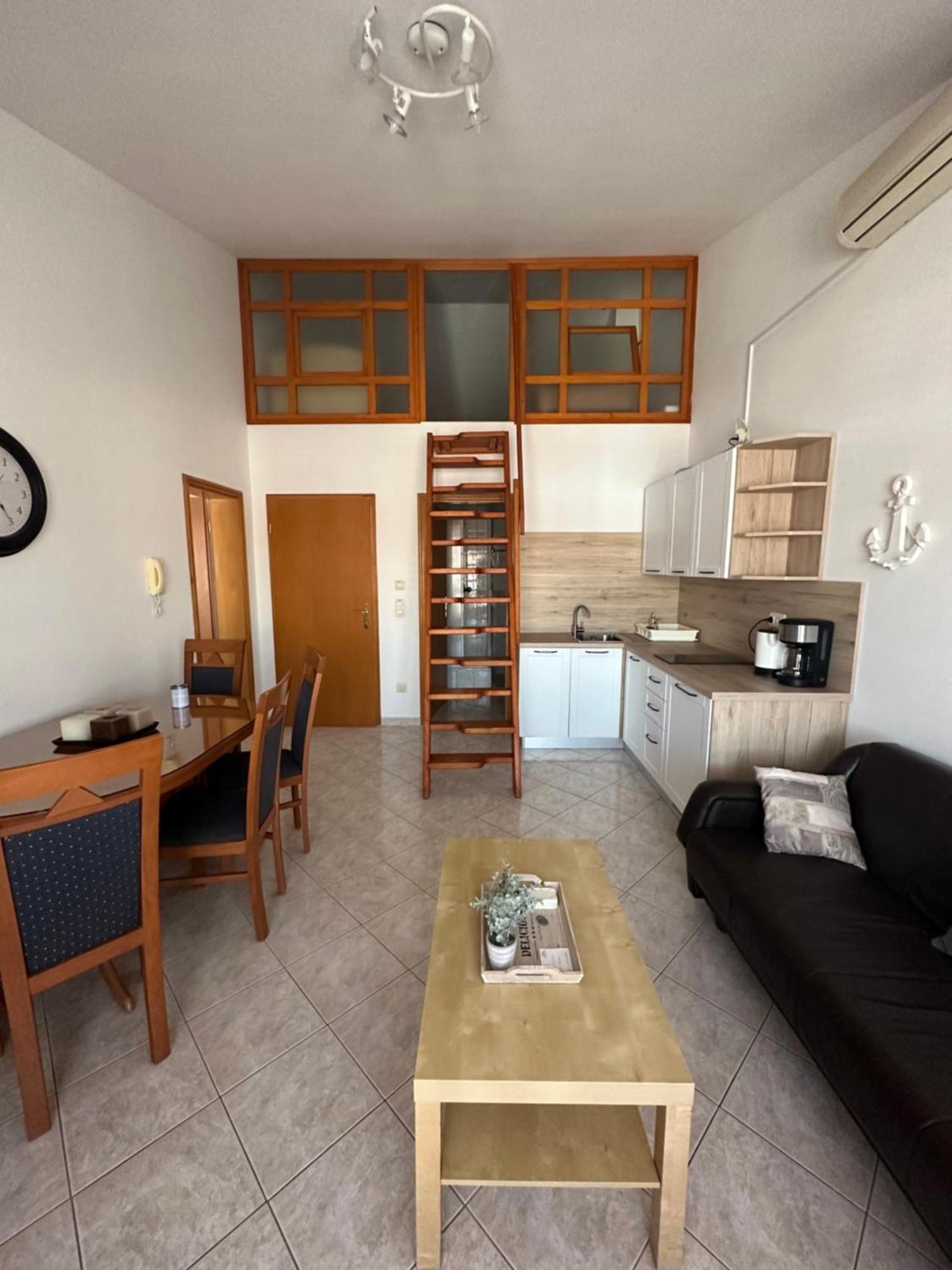 Apartment Mira Pula Exterior foto